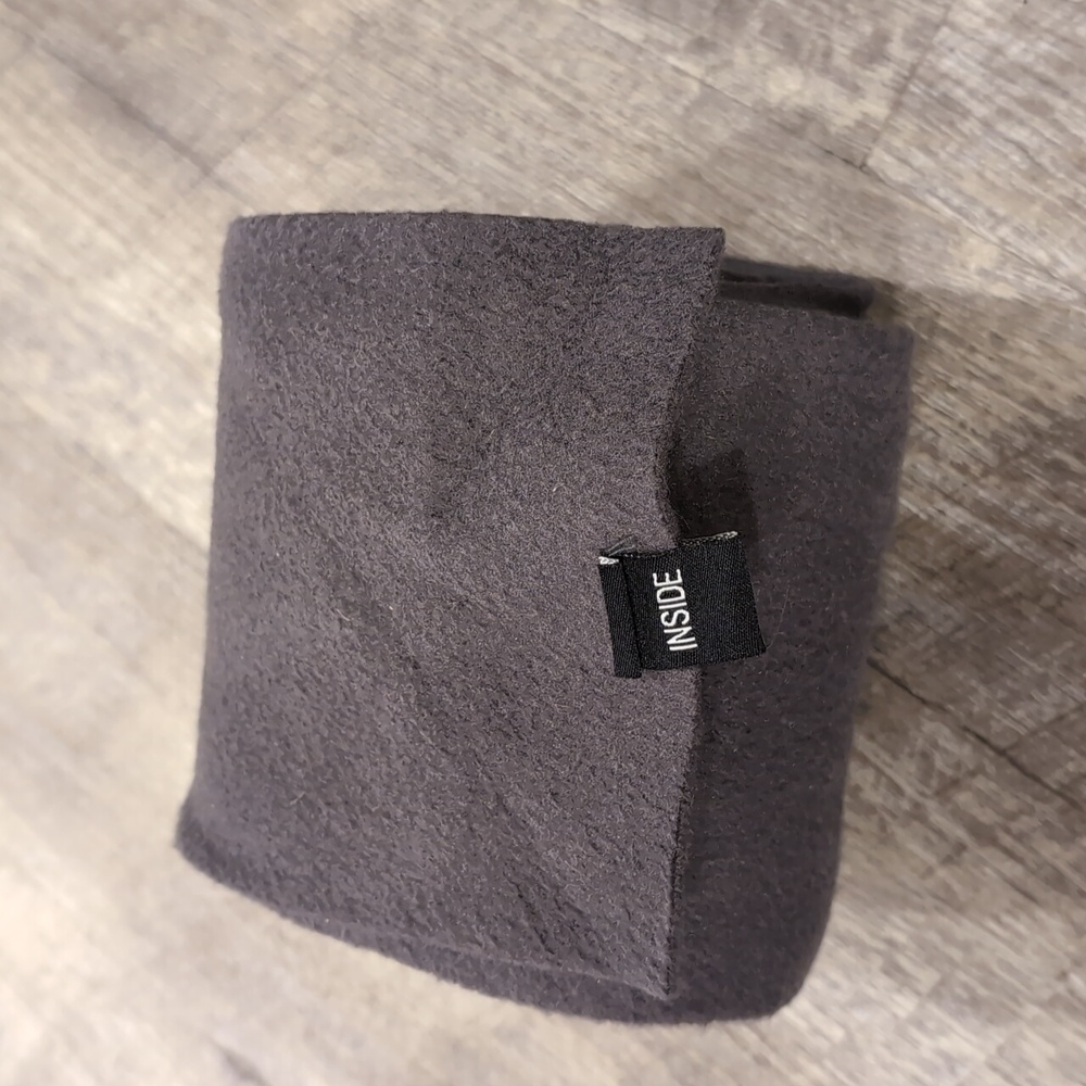 Eskadron Horse Polo Bandages Set in Gray. Heritage Collection. FS - Picture 2 of 5